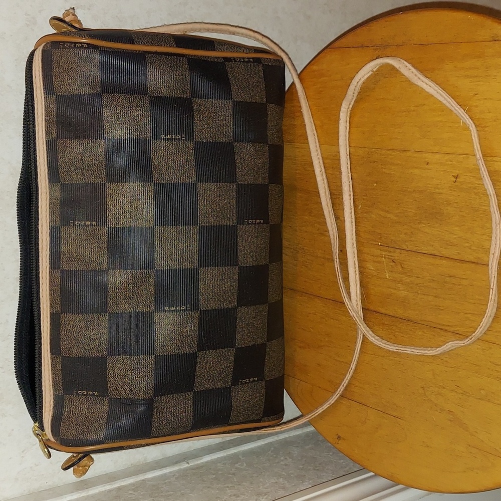 Vintage Fendi Crossbody Bag - Picture 13 of 13